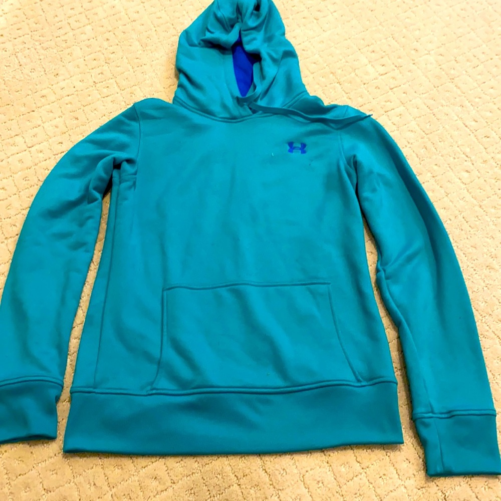 Under Armour Hoodie Size M
